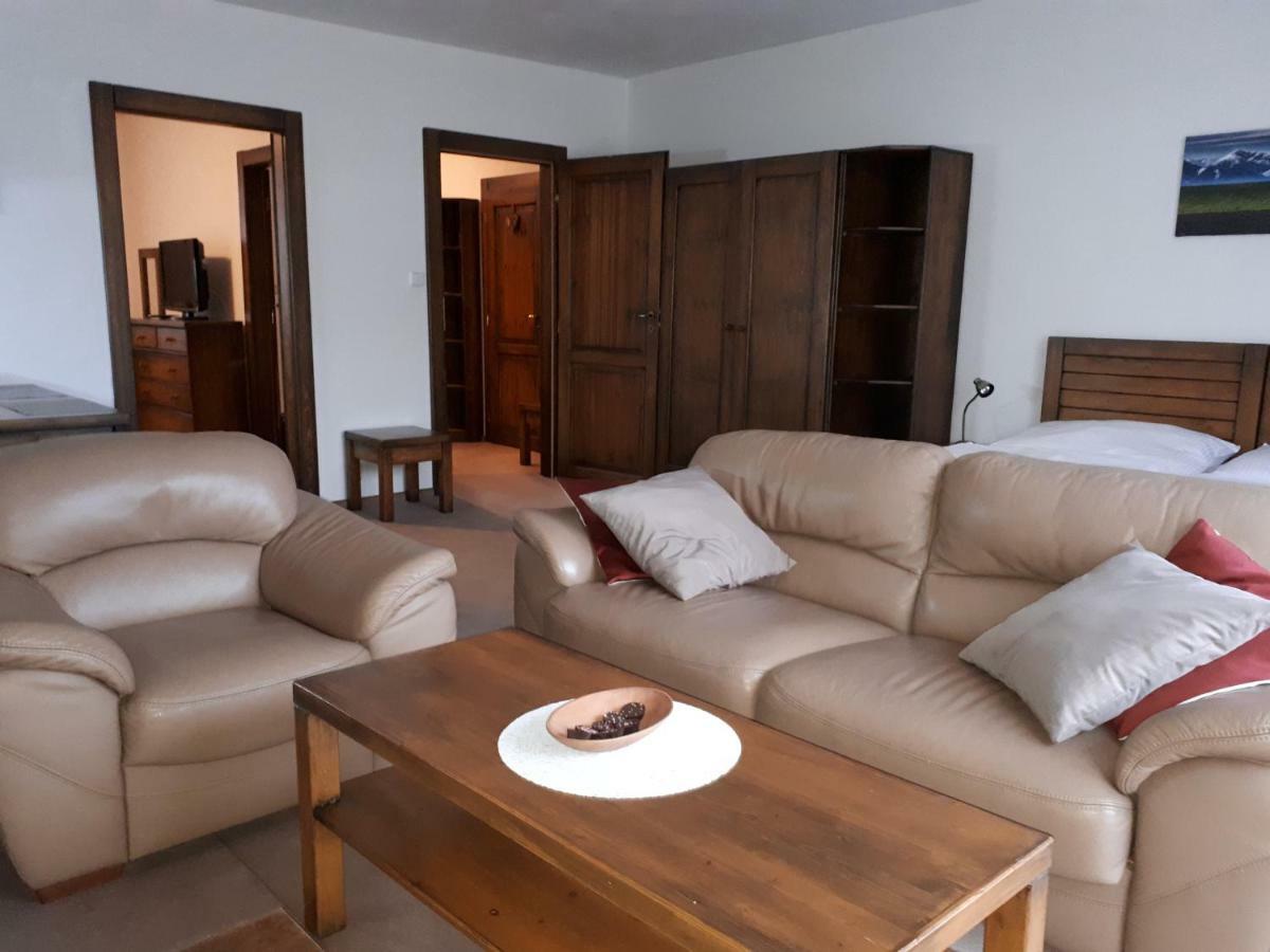 Apartman Kuka Tátralomnic Kültér fotó